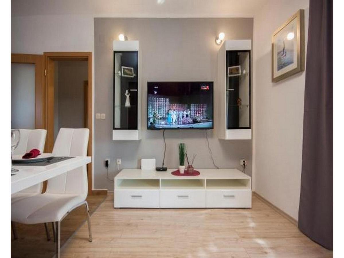 Apartment Dar 穆泰尔岛 外观 照片